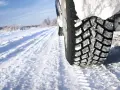 Ile wytrzymują opony zimowe? Przebieg, wiek i bezpieczna granica