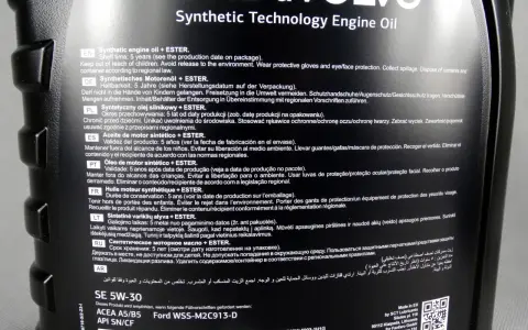 Motul 5W30 do Forda: Jak wybrać najlepszy olej? Norma 913-D