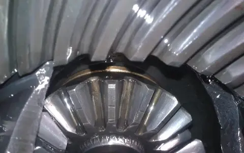 Dyferencjał BMW E30: objawy, przełożenia, szpera i serwis