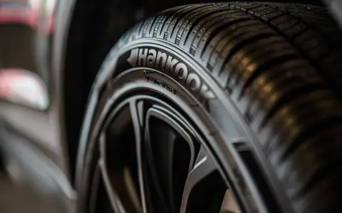 Opony Run Flat czy zwykłe w BMW? Sprawdź, co wybrać!