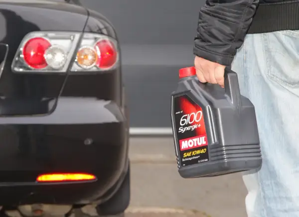 Dobierz olej Motul: Przewodnik krok po kroku | Oficjalne narzędzie